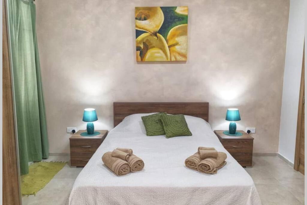 Modern Apartment In Central Bugibba San Pawl il-Baħar Eksteriør bilde
