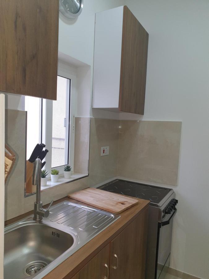Modern Apartment In Central Bugibba San Pawl il-Baħar Eksteriør bilde